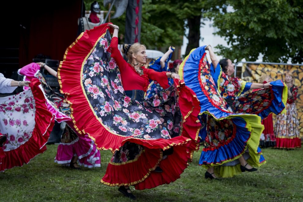 Fotograaf Karmen Kärg Mustlastantsu ansambel Maljarka (30)